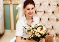 Подержать в руках "Нежную классику" удается не только невестам